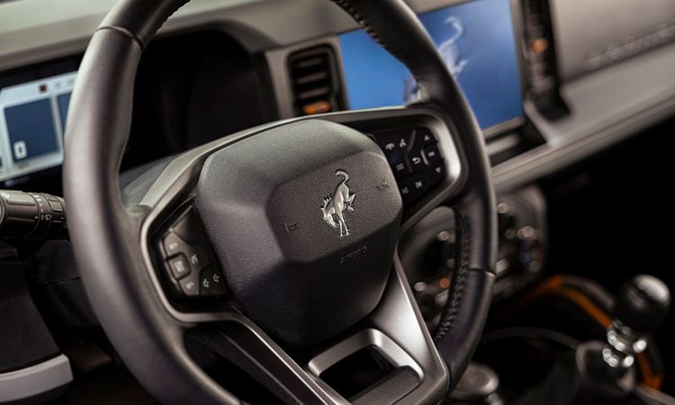 GRIJANI KOŽNI UPRAVLJAČ