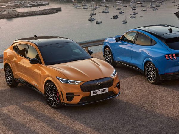 KARAKTERISTIČNE BOJE