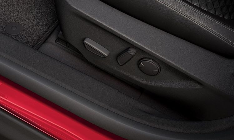 Sjedala podesiva u 18 smjerova